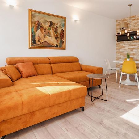 3-Bedroom Sea View Apartment - Balcony, Elevator - Spinut, Split 스플리트 외부 사진
