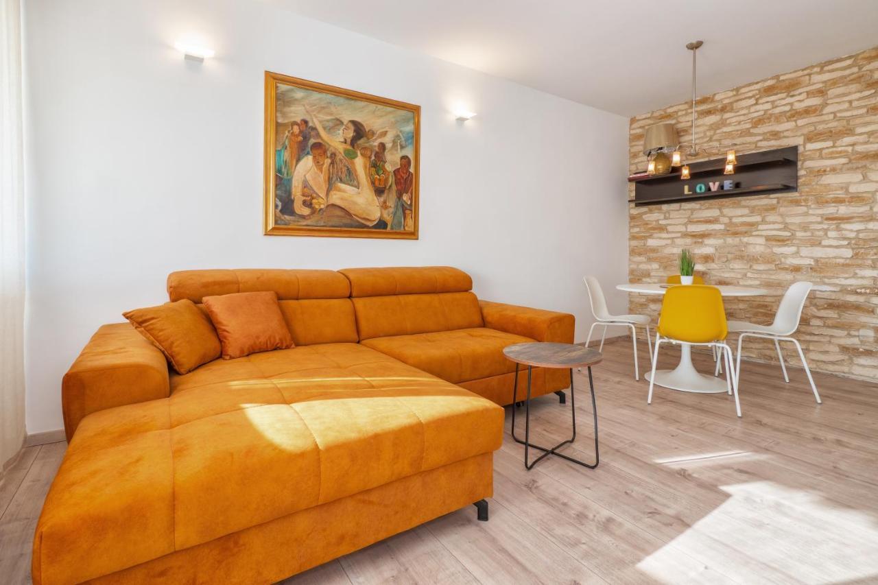 3-Bedroom Sea View Apartment - Balcony, Elevator - Spinut, Split 스플리트 외부 사진