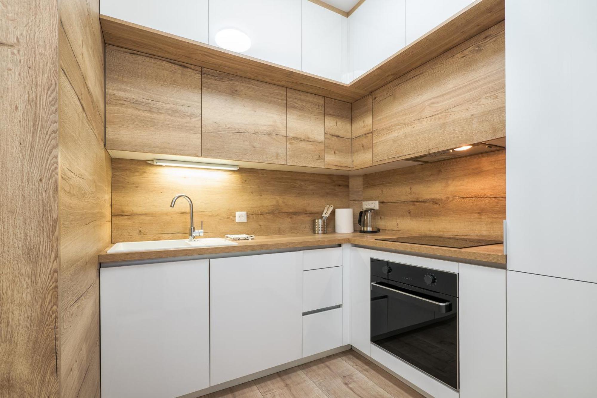 3-Bedroom Sea View Apartment - Balcony, Elevator - Spinut, Split 스플리트 외부 사진